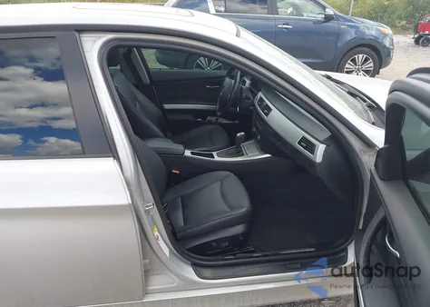 2008 BMW 328I z USA, uszkodzony, nr VIN WBAVA33568KX86654